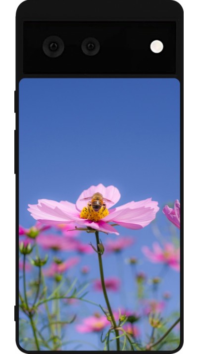 Google Pixel 6 Case Hülle - Silikon schwarz Bee on a flower Spring 2026