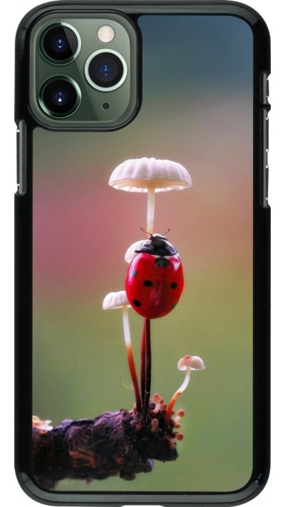 Coque iPhone 11 Pro - Ladybird on a mushroom Spring 2026