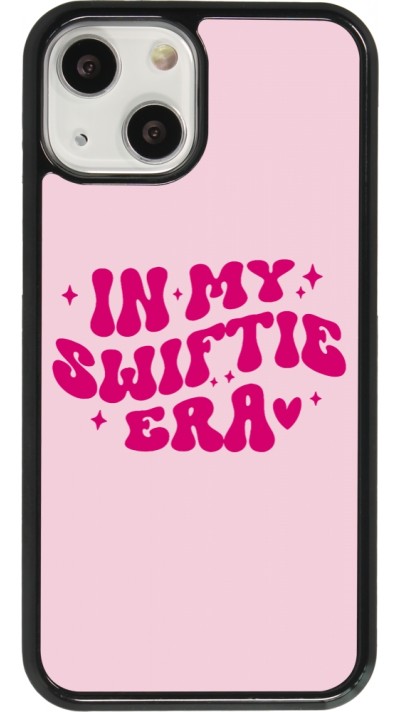 Coque iPhone 13 mini - Taylor Swift In My Swiftie Era - Pink