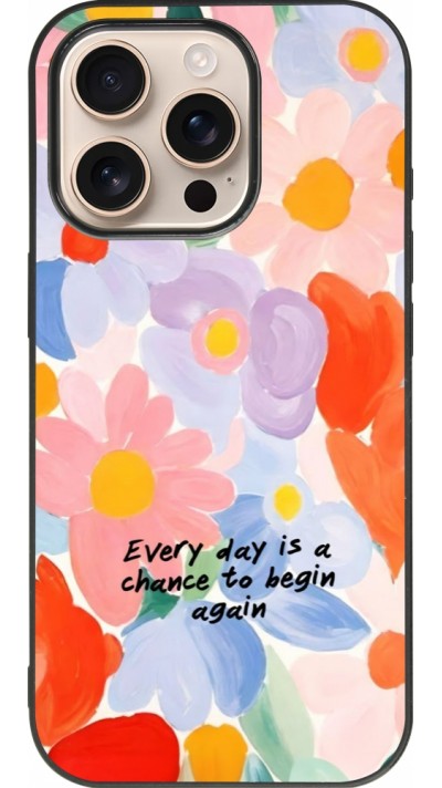 iPhone 16 Pro Case Hülle - Silikon schwarz Every day is a chance Spring 2026