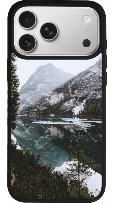 Coque iPhone 17 Pro Max - Silicone rigide noir Winter 22 snowy mountain and lake