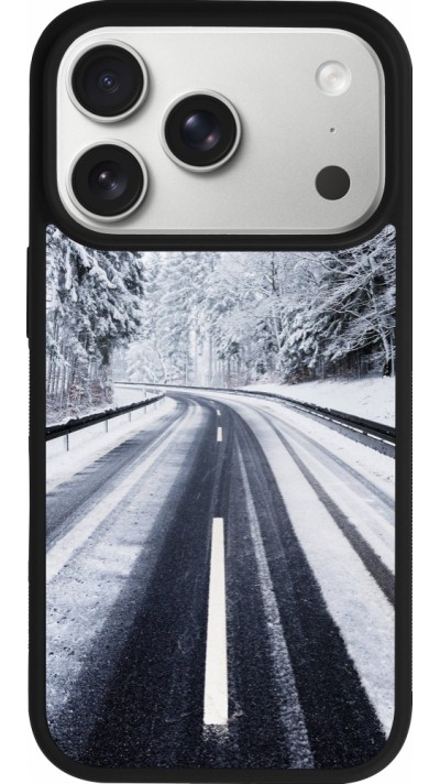 Coque iPhone 17 Pro - Silicone rigide noir Winter 22 Snowy Road Coque iPhone 17 Pro - Silicone rigide noir Winter 22 Snowy Road