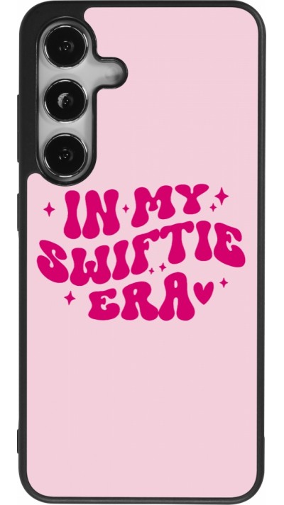 Coque Samsung Galaxy S25 - Silicone rigide noir Taylor Swift In My Swiftie Era - Pink