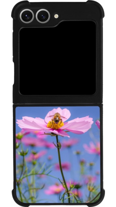 Samsung Galaxy Z Flip6 Case Hülle - Silikon schwarz Bee on a flower Spring 2026