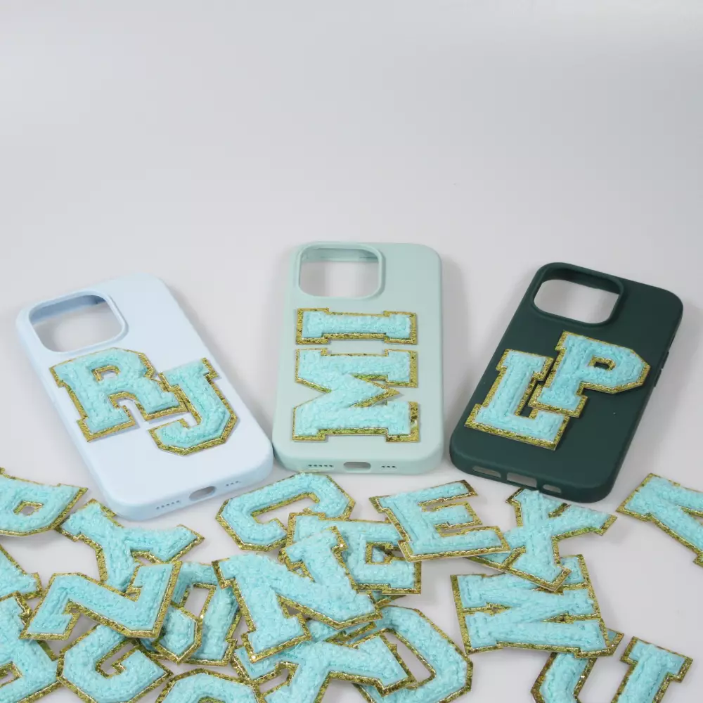 Autocollant sticker pour téléphone/tablette/ordinateur brodé en 3D turquoise - Lettre D