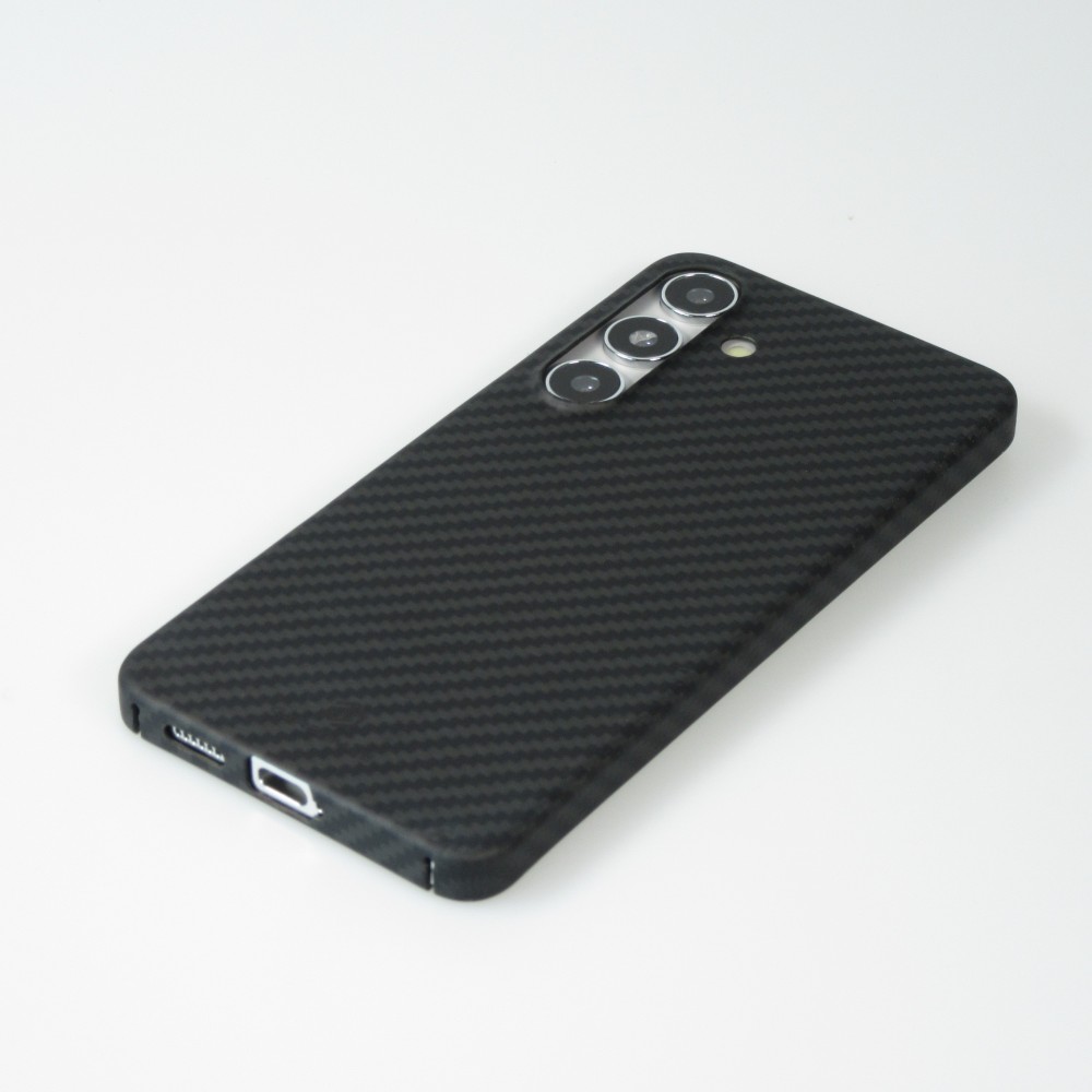 Samsung Galaxy S24 Case Hülle - Carbomile Schutzcase aus echtem Aramid Carbonfaser - Schwarz