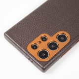 Coque Samsung Galaxy S24 Ultra - Cuir de veau luxe grain&eacute; int&eacute;gral avec boutons m&eacute;talliques et MagSafe - Brun fonc&eacute;