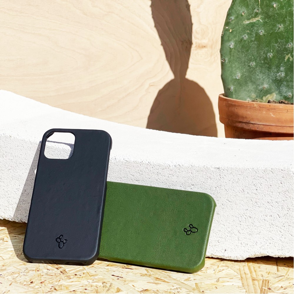 Coque iPhone 13 Pro Max - NOPAAL cuir de cactus vegan vert pampa