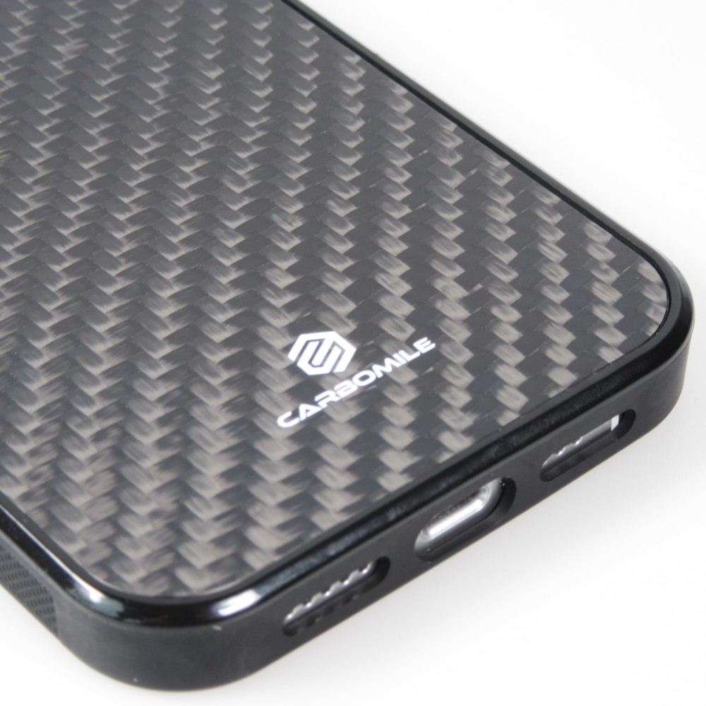 Coque iPhone 16 Plus - Carbomile fibre de carbone (compatible MagSafe)