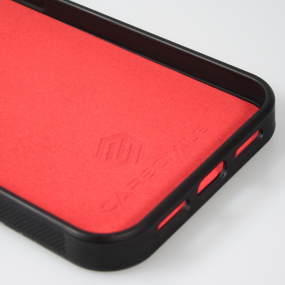 Coque iPhone 16 Plus - Carbomile fibre de carbone (compatible MagSafe)