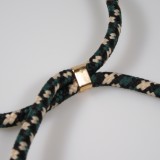 Coque iPhone 16 Pro - Bio Eco-Friendly nature avec cordon collier - Vert foncé