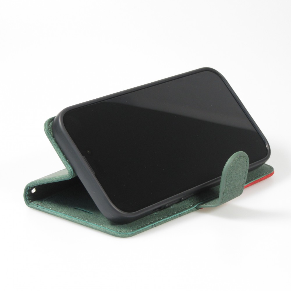 Coque iPhone 15 Plus - Flip classical elegant fine lines - Vert