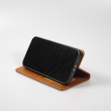 Coque iPhone 17e / 16e - Flip Géometrique brun clair