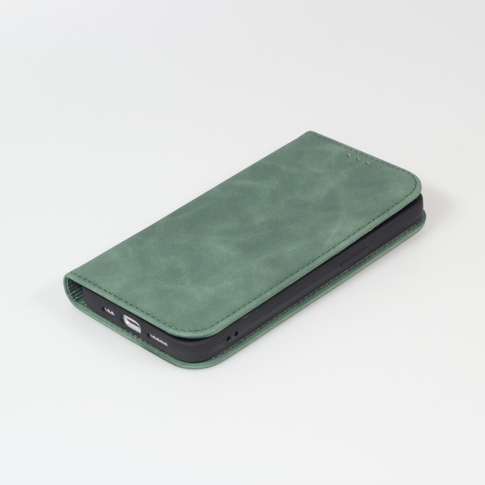 iPhone 15 Plus Leder Tasche - Flip Wallet vintage mit Magnetverschluss und Kartenhalter - Dunkelgrün