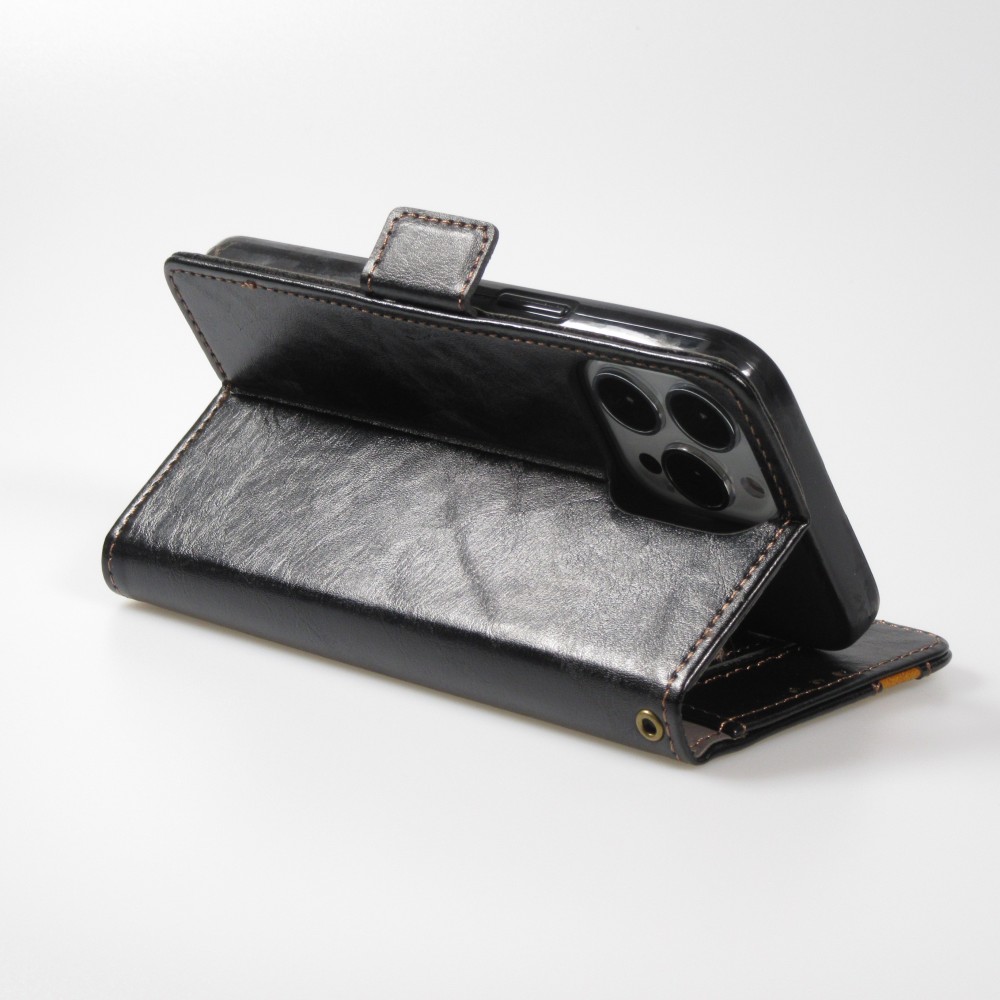 Etui cuir iPhone 17e / 16e - Flip Wallet en cuir véritable avec stripe design et compartiment à cartes - Noir