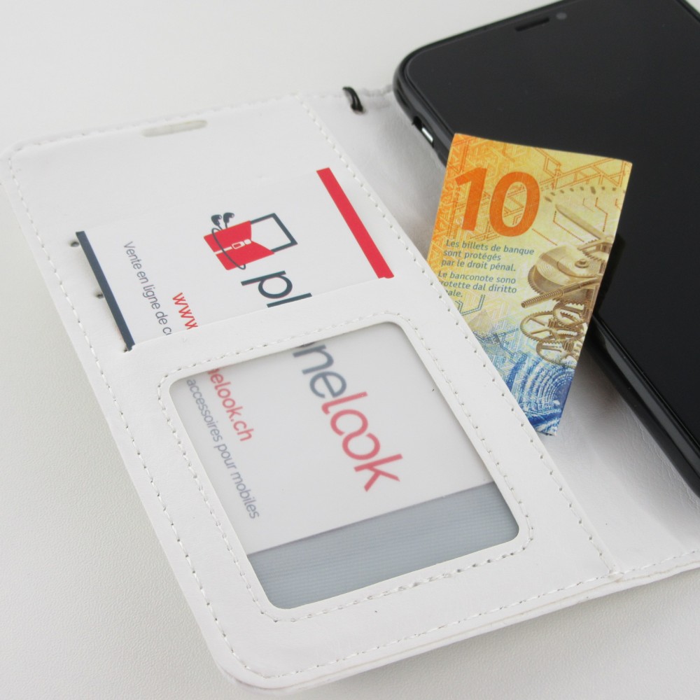 Hülle iPhone 11 - Premium Flip Leder Tasche - Weiss