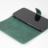 Fourre iPhone 15 Plus - Flip 3D en similicuir Oeil du tigre - Vert