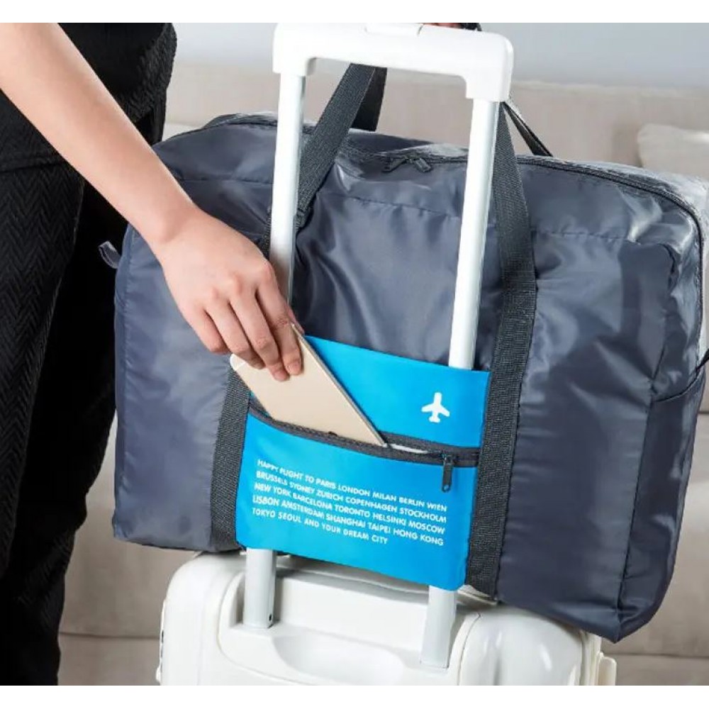 Faltbare und wasserfeste Reisebegleiter-Tasche mit 32L Füllvolumen - Grün