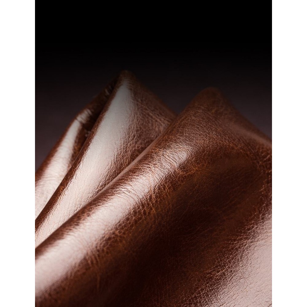Fourre iPhone 17 Pro Max - Flip Qialino cuir véritable avec fermeture magnétique - Brun