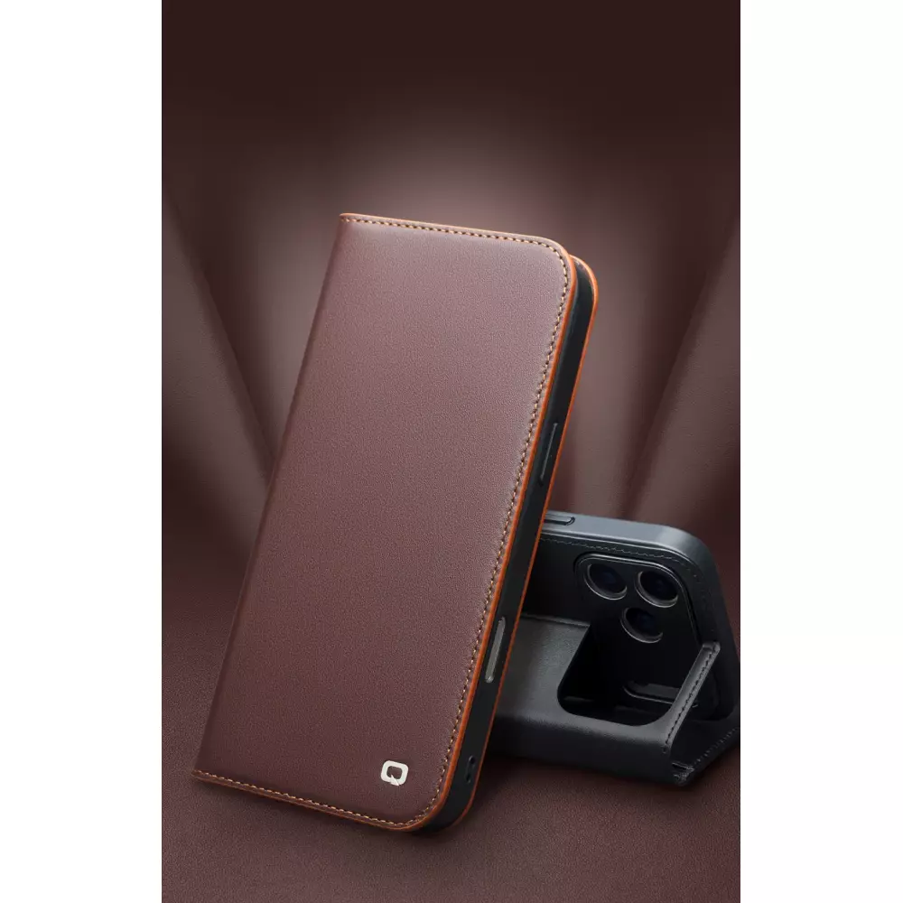 Fourre iPhone 17 Pro Max - Flip Qialino Matt Wallet cuir véritable - Brun foncé mat