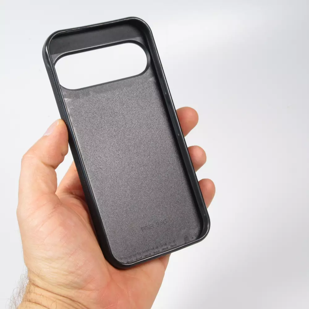 Coque Google Pixel 9 / Pixel 9 Pro - Silicone rigide noir Canton NE noir