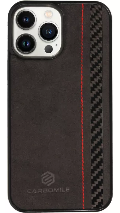 Coque iPhone 15 Pro Max - Carbomile alcantara et carbone avec surpiqûres rouges (compatible MagSafe)