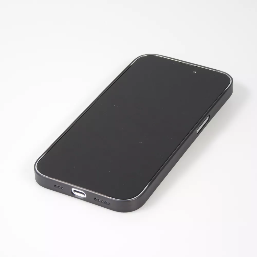 Coque iPhone 16 Pro - plastique ultra fin semi-transparent mat - Noir